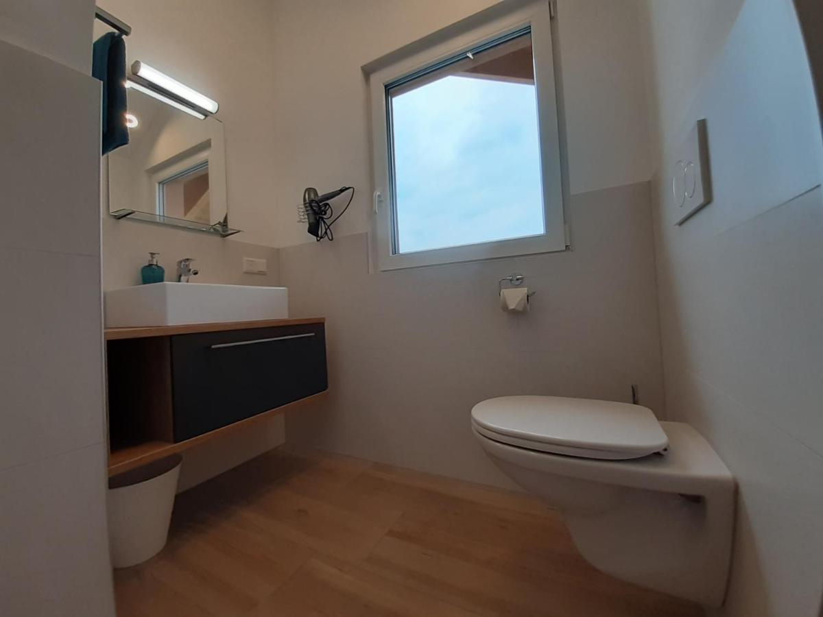 Haus Putzas Appartment นีเดิร์นซิลล์ ภายนอก รูปภาพ
